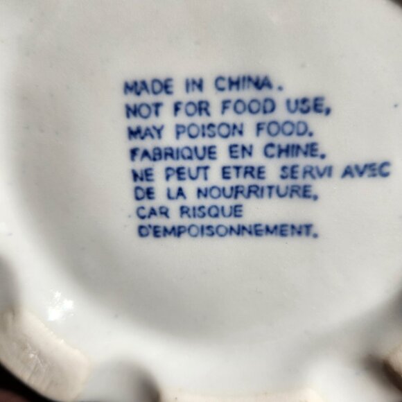 Vintage Blue & White Ceramic Pot w/ Handles, Cranes & Floral Chinoiserie - Picture 8 of 8